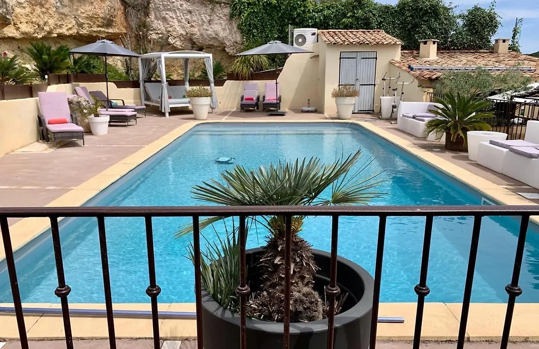 Villa Fiora Chambre-1